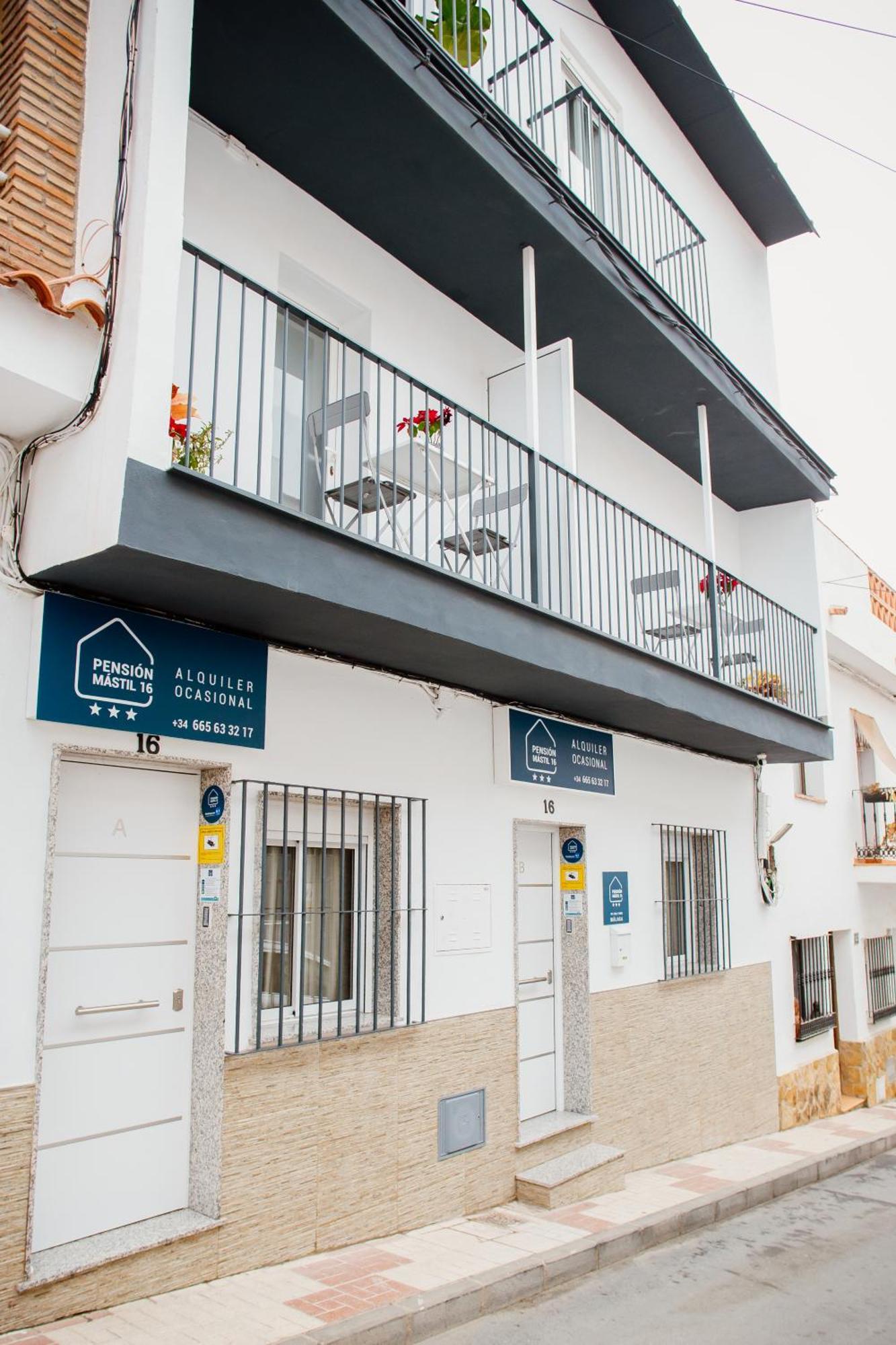 Apartamentos Turisticos Mastil 16 มาลากา ภายนอก รูปภาพ